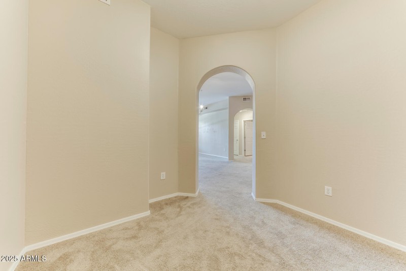 14575 W Mtn View 11221