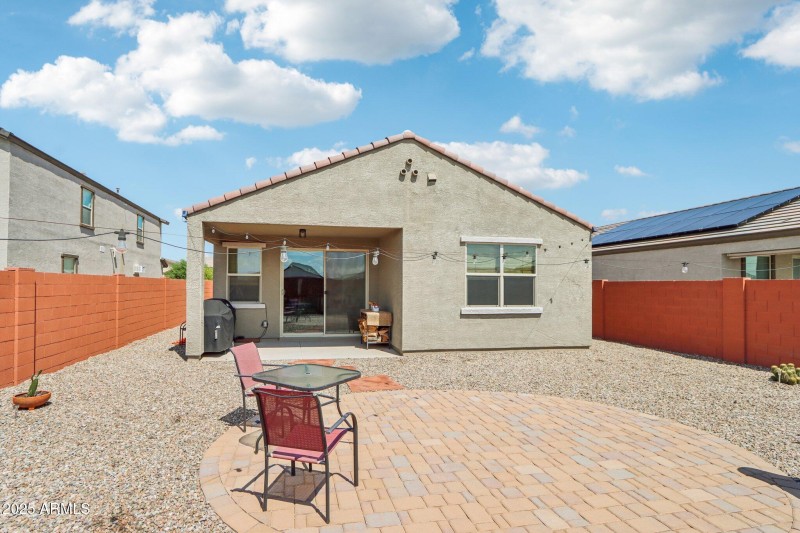 34-web-or-mls-W Sunland Dr-S0609-034