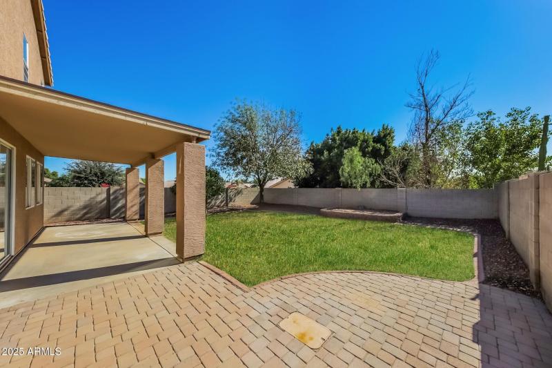 238808-photo-633e42b0610ad