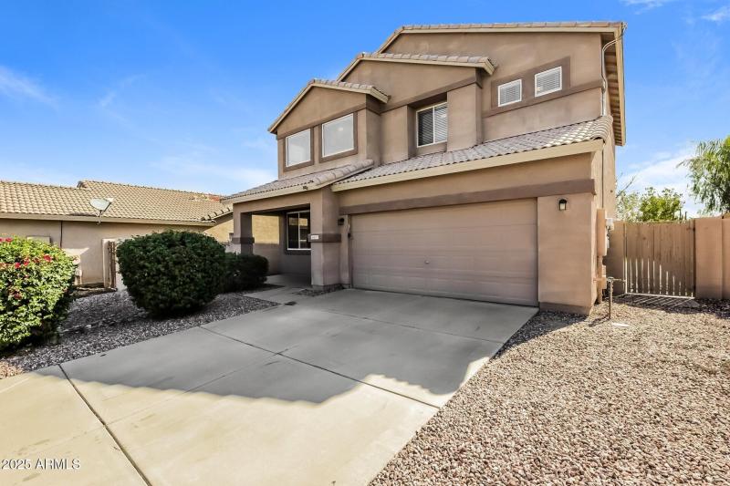 238808-photo-633e428880b46