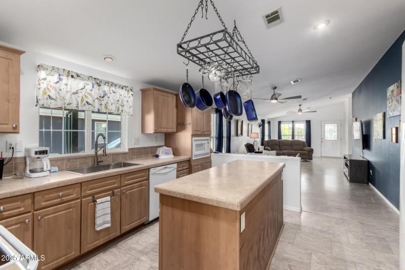 14 Greenfield