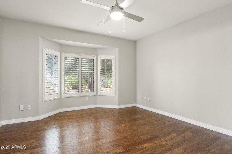 MAIN BEDROOM