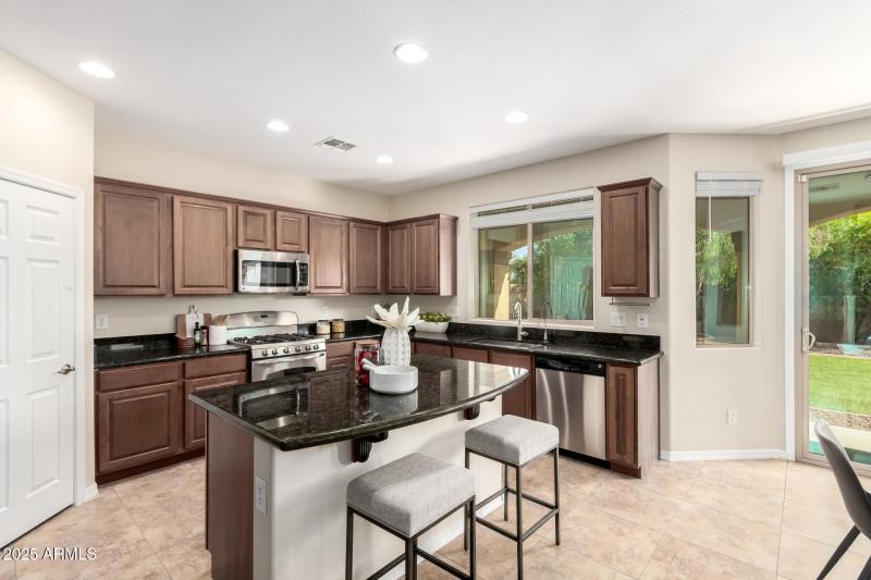 11 - Sweet Iron 4705