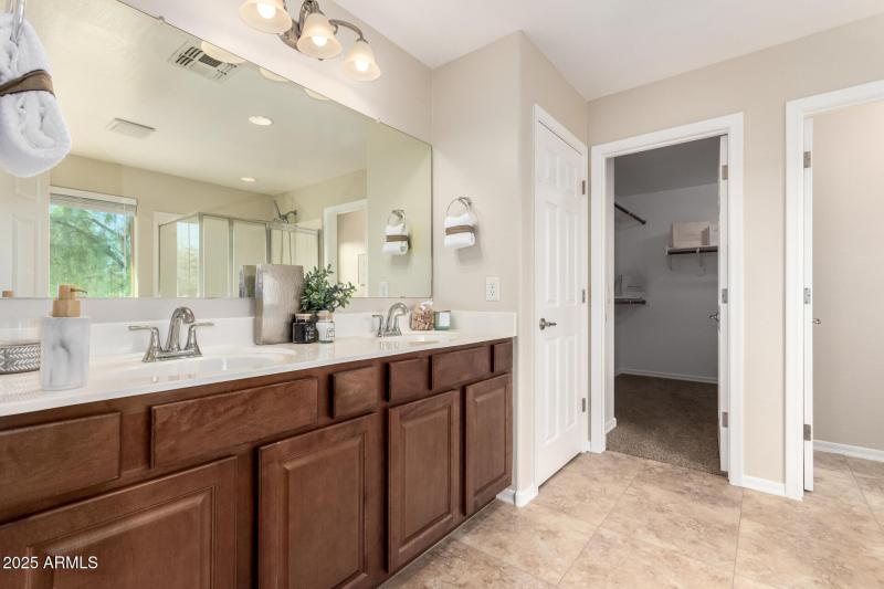 22 - Sweet Iron 4705