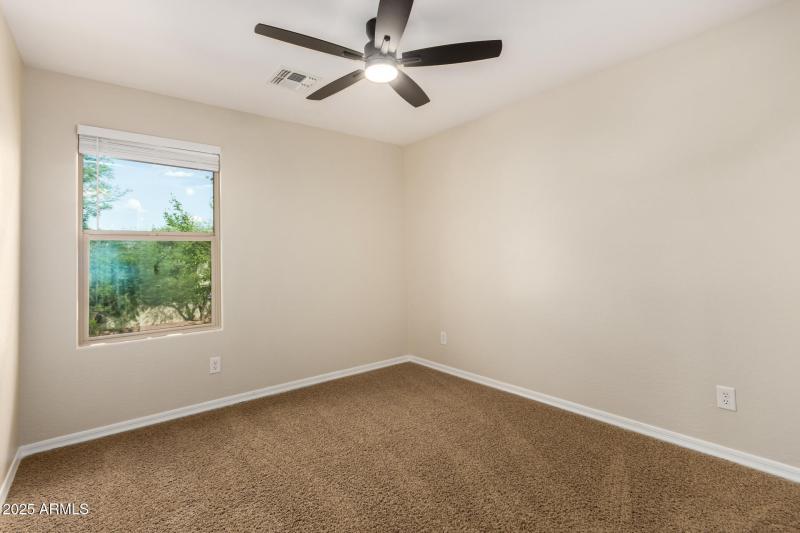 25 - Sweet Iron 4705