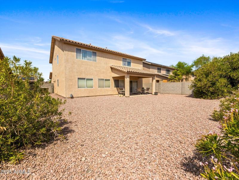 51-web-or-mls-7813 W Via Del Sol-51