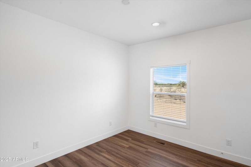 13-Dining Room