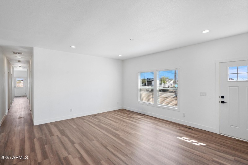 15-Family Room