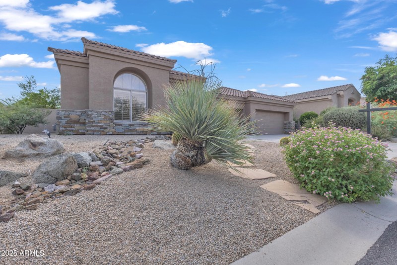 Curb Appeal 10!