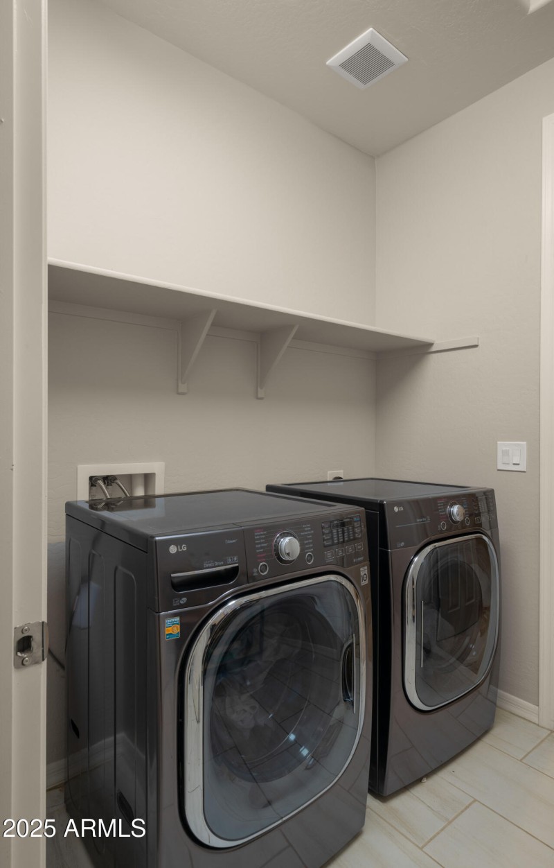 Laundry Room2