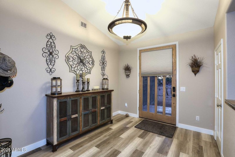 Night-Foyer