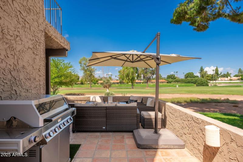 Outdoor Living - Grill & Phoenix Mountai
