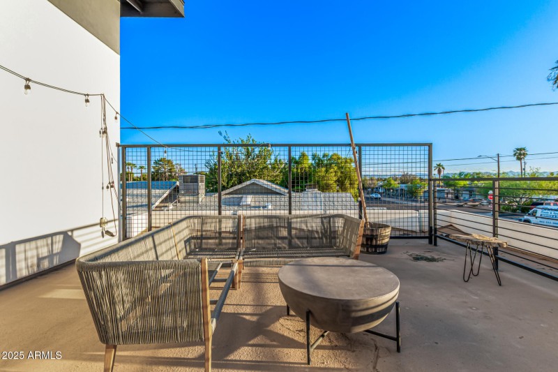 Rooftop Deck