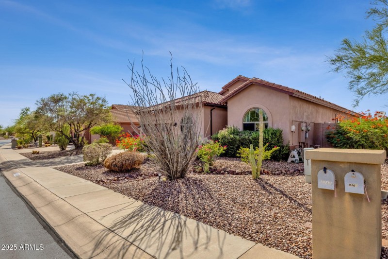 1-web-or-mls-8350-e-dalea-way