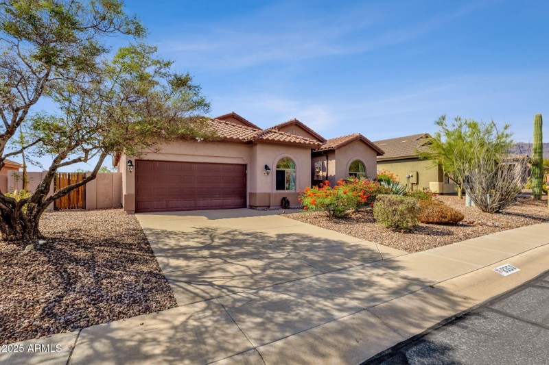 4-web-or-mls-8350-e-dalea-way