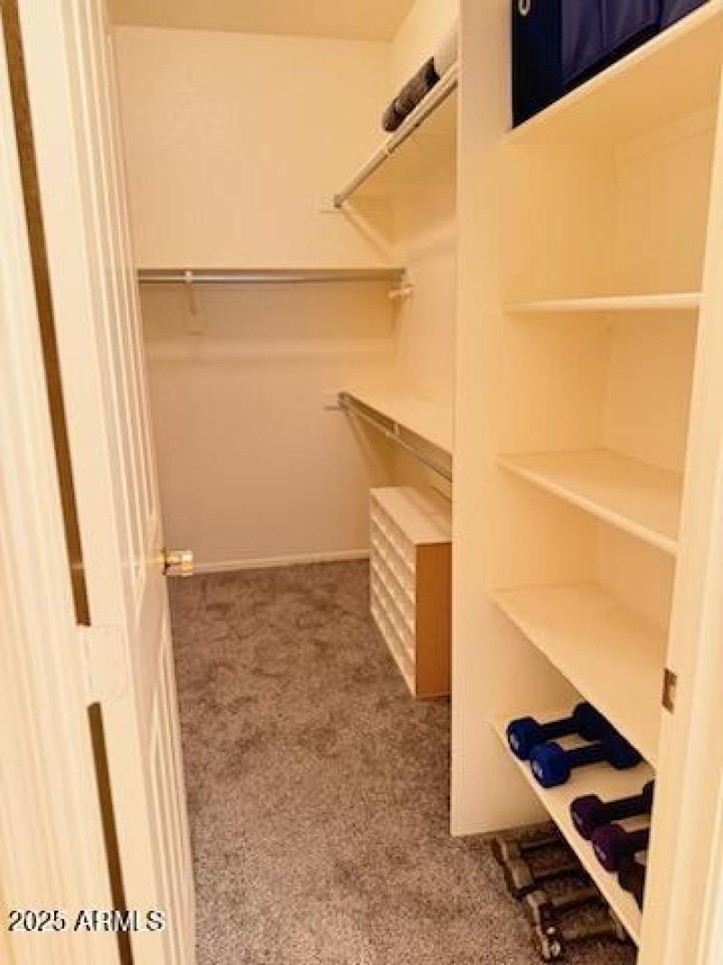 Nacoma Primary Walk in Closet