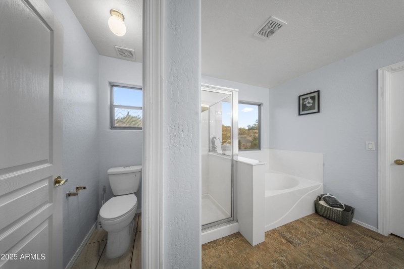 Elegant Ensuite Bathroom