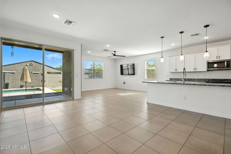 12-web-or-mls-Marin -12