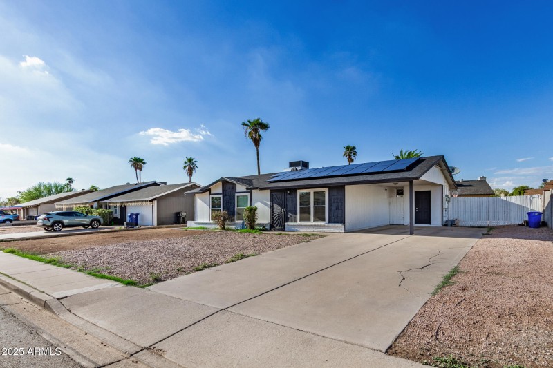 Great Neighborhood Close to Restaurants