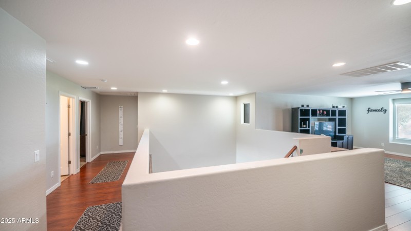 40589 W Parkhill Dr-23