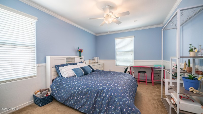 40589 W Parkhill Dr-35