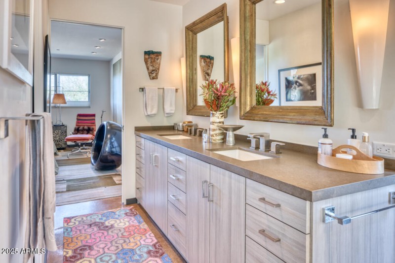 Double sinks