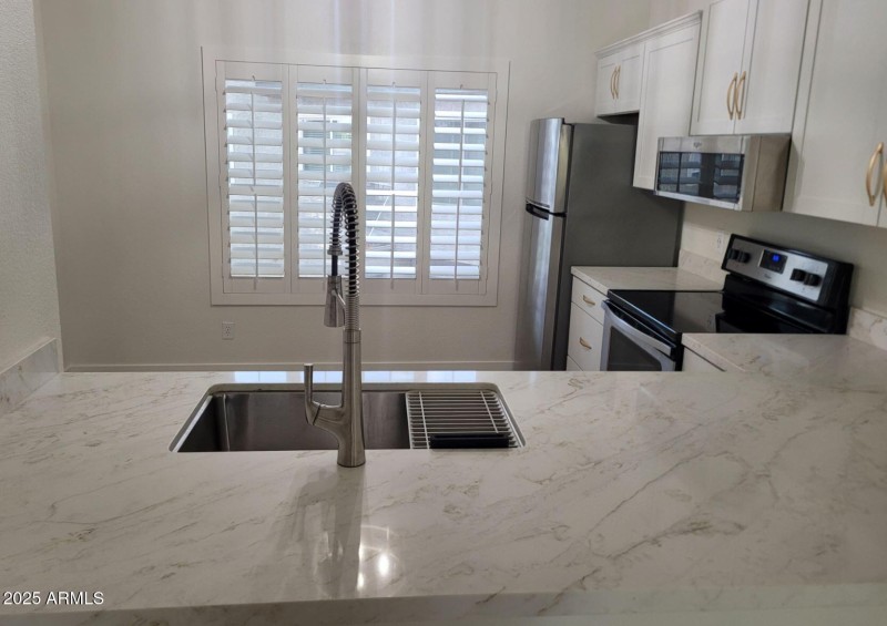 4) 62617-68bb89efe20f3