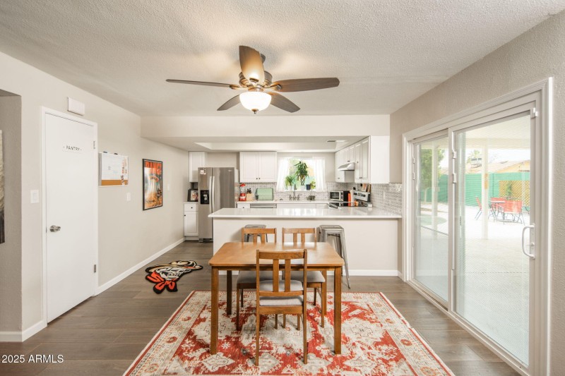 20-web-or-mls-557-s-visalia