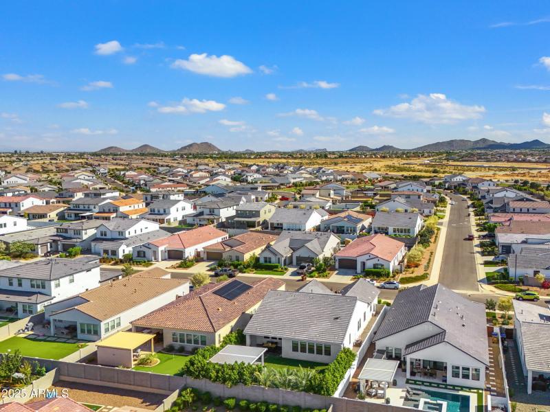 4030 W Serpentine Dr-52