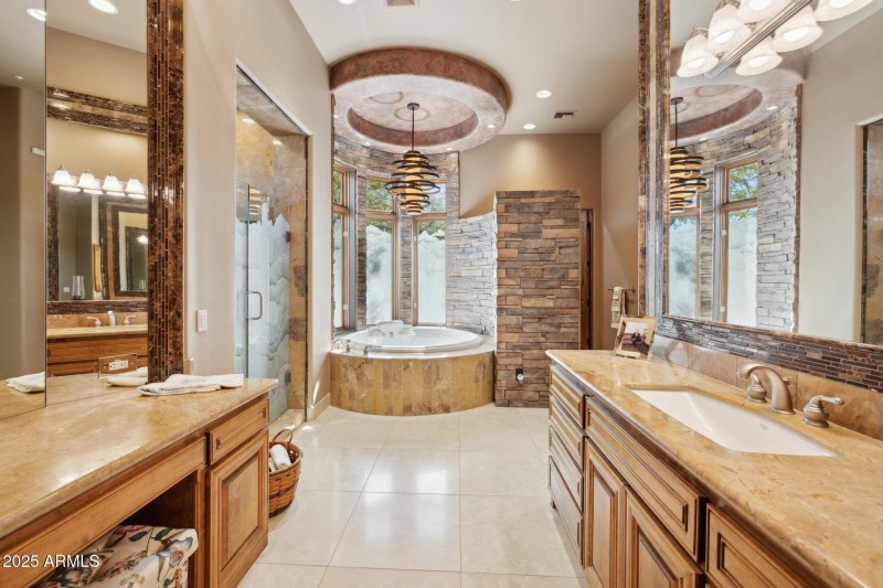 Gracious Primary Bath