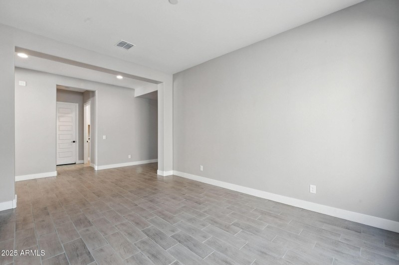 6-web-or-mls-Desert-6