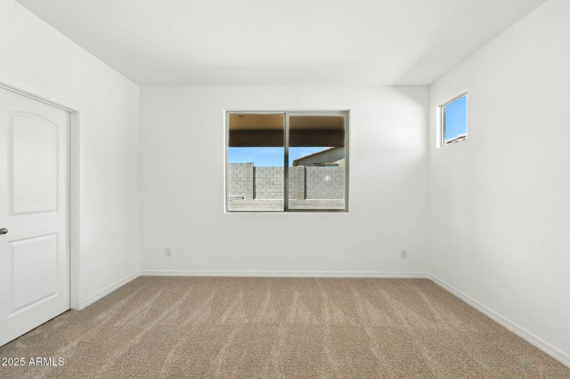 21-web-or-mls-Hilton-21 (3)