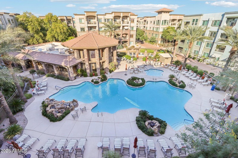 Pool 2
