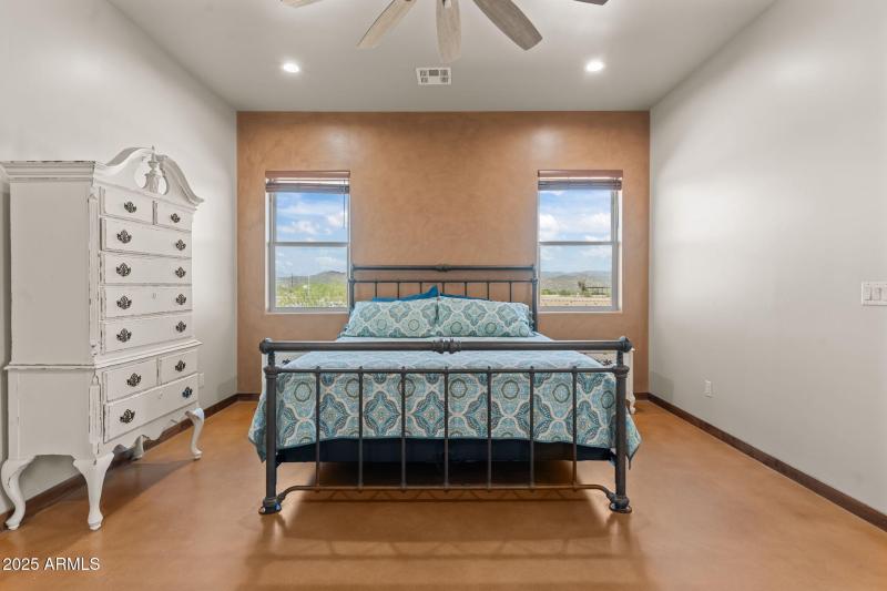 24-web-or-mls-DSC09276