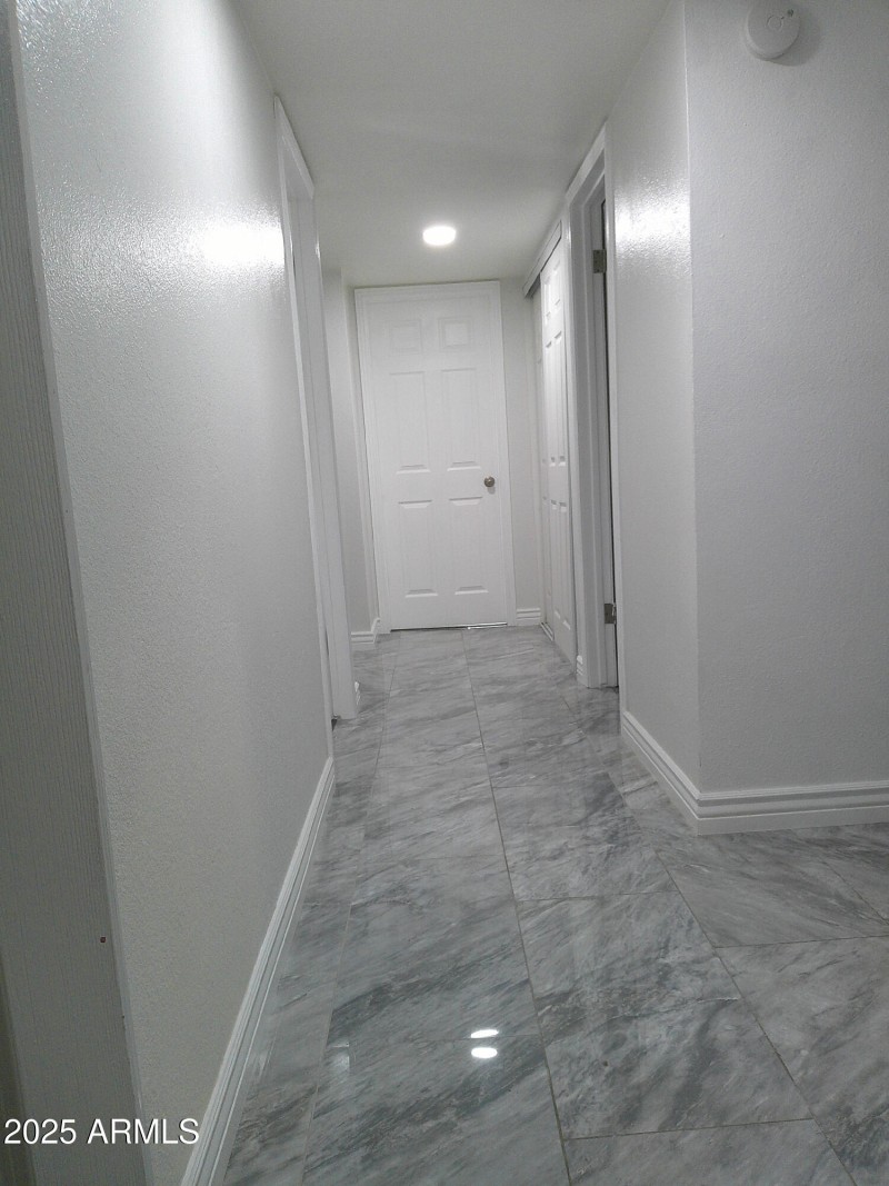 Hallway to BR 2, 3, 4