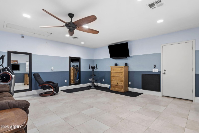 16__9430 W Mariposa Grande Ln