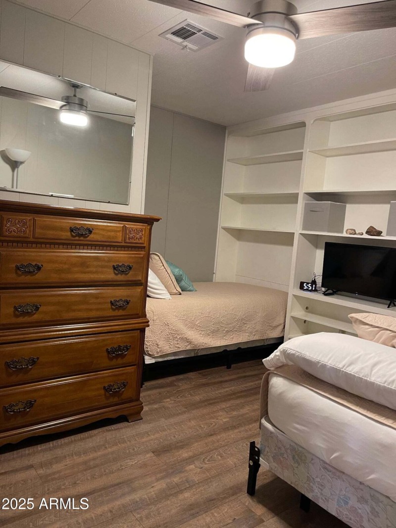 c9f2e0be-a8de-4d80-bab2-13259b4188f2 (1)