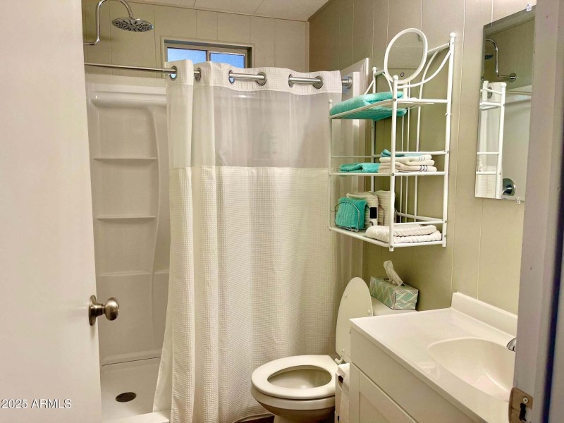 6a0ad052-b2f2-4800-9d7c-2af5634af5b6