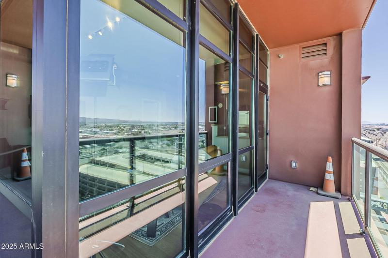 41-web-or-mls-4th St-41