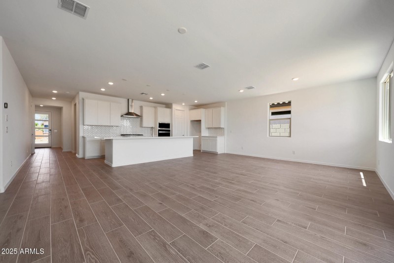 PHX_Landmarke_Lot 1070_Aqua_839_Greatroo