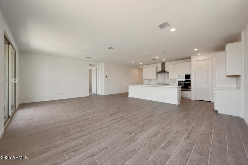 PHX_Landmarke_Lot 1070_Aqua_839_Greatroo