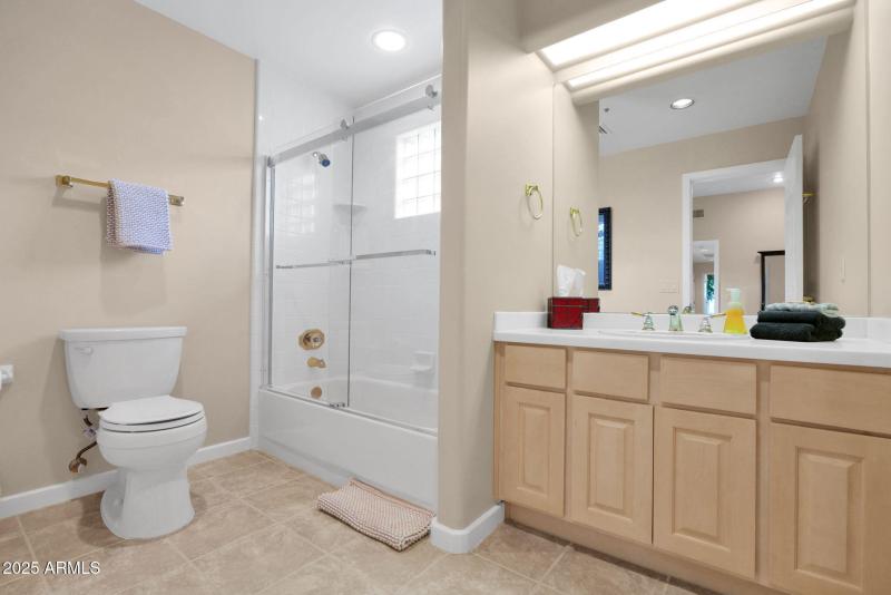 33-web-or-mls-P1292520