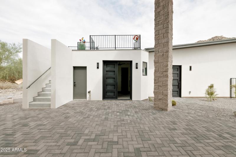 13036 North 23rd Pl, Phoenix, AZ 85022,