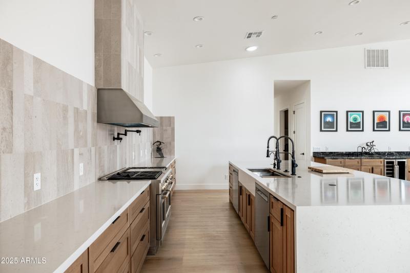 13036 North 23rd Pl, Phoenix, AZ 85022,