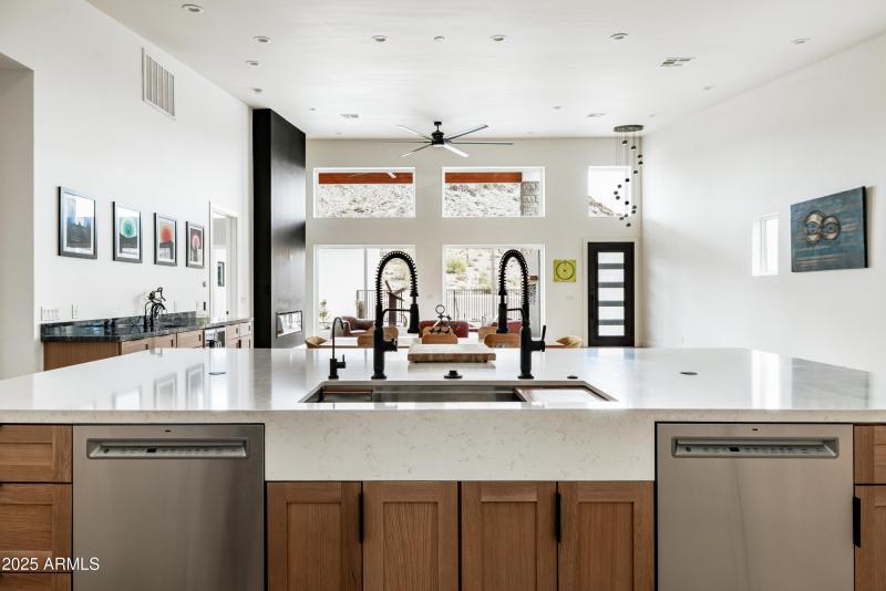 13036 North 23rd Pl, Phoenix, AZ 85022,