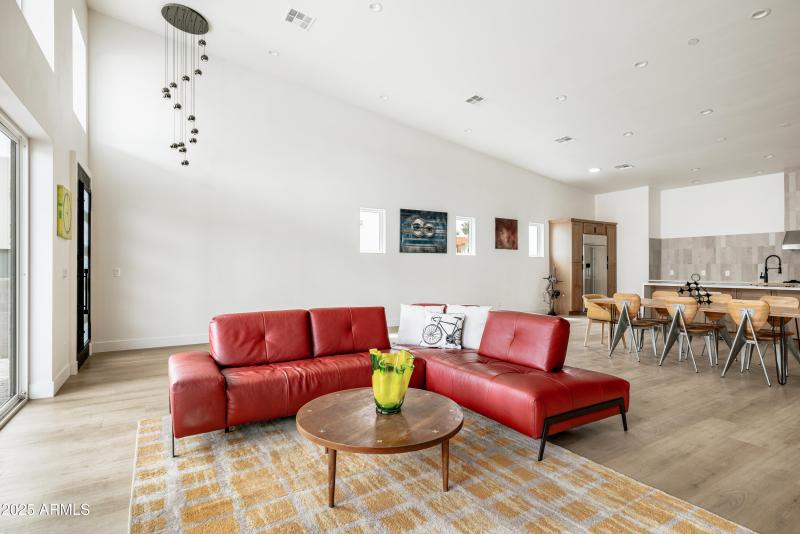 13036 North 23rd Pl, Phoenix, AZ 85022,