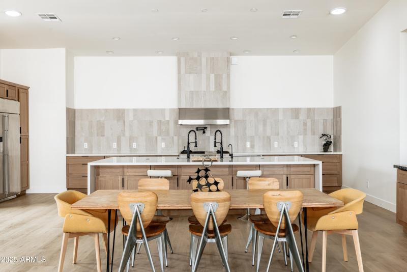 13036 North 23rd Pl, Phoenix, AZ 85022,