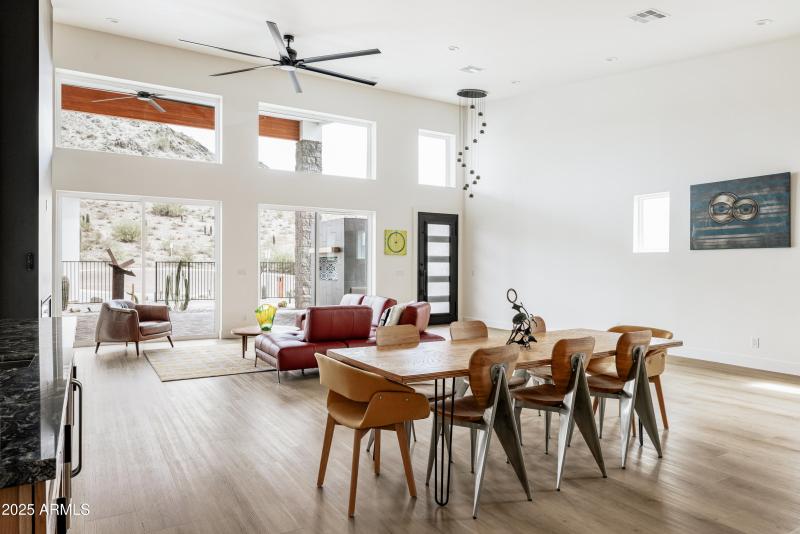 13036 North 23rd Pl, Phoenix, AZ 85022,