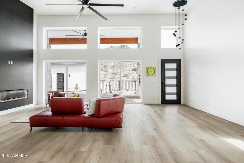 13036 North 23rd Pl, Phoenix, AZ 85022,