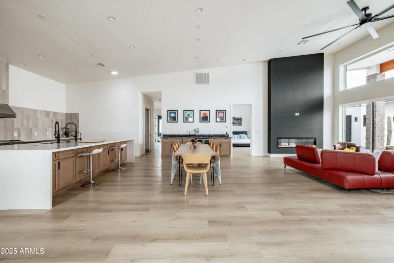 13036 North 23rd Pl, Phoenix, AZ 85022,